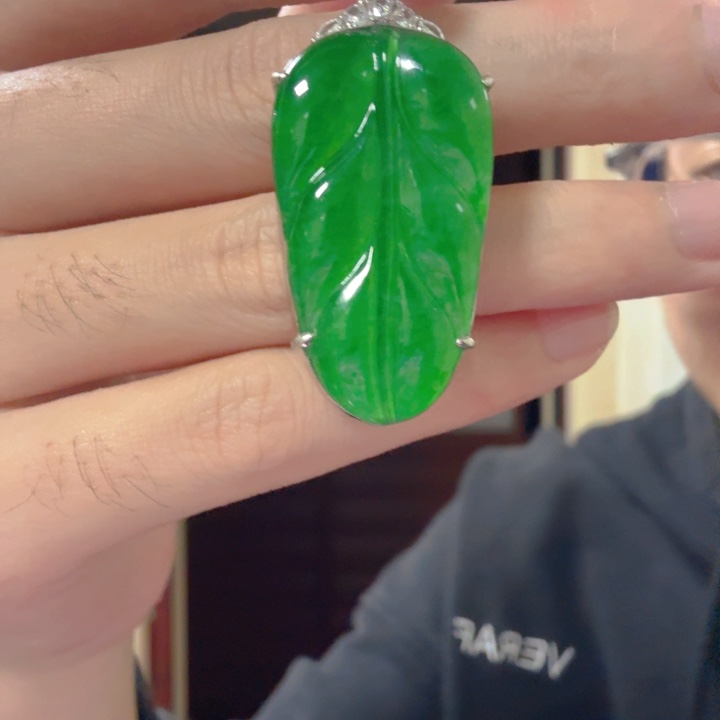 翡翠银S925镶嵌颈饰吊坠