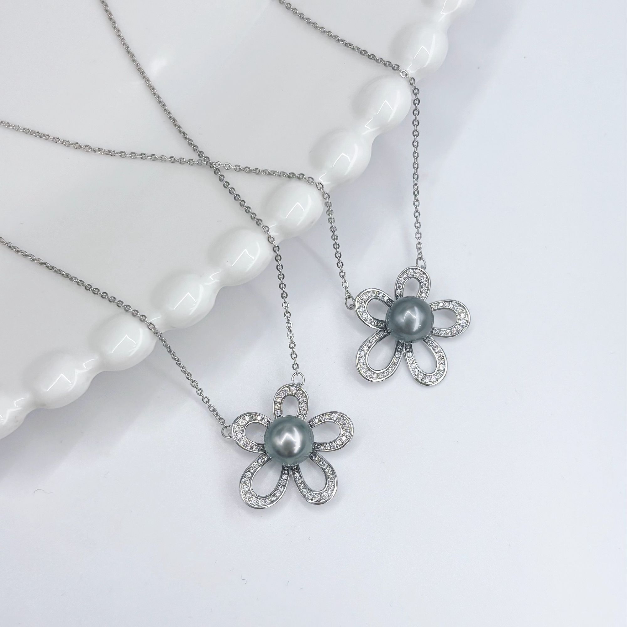 喜珠阁海水珍珠大溪地花朵吊坠多样性发货发1件