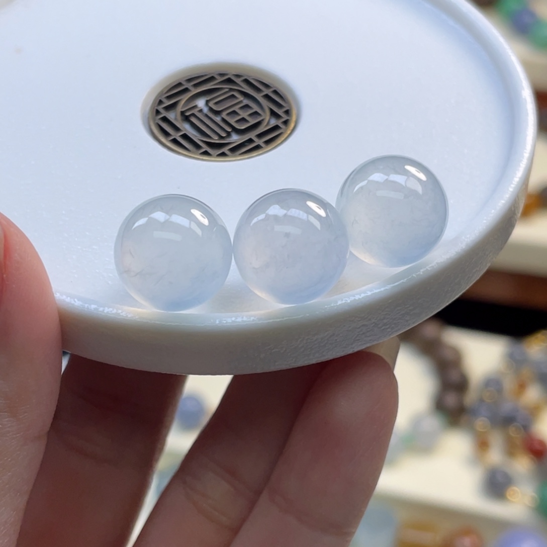 翡翠吊坠(不含链)未镶嵌卡12+