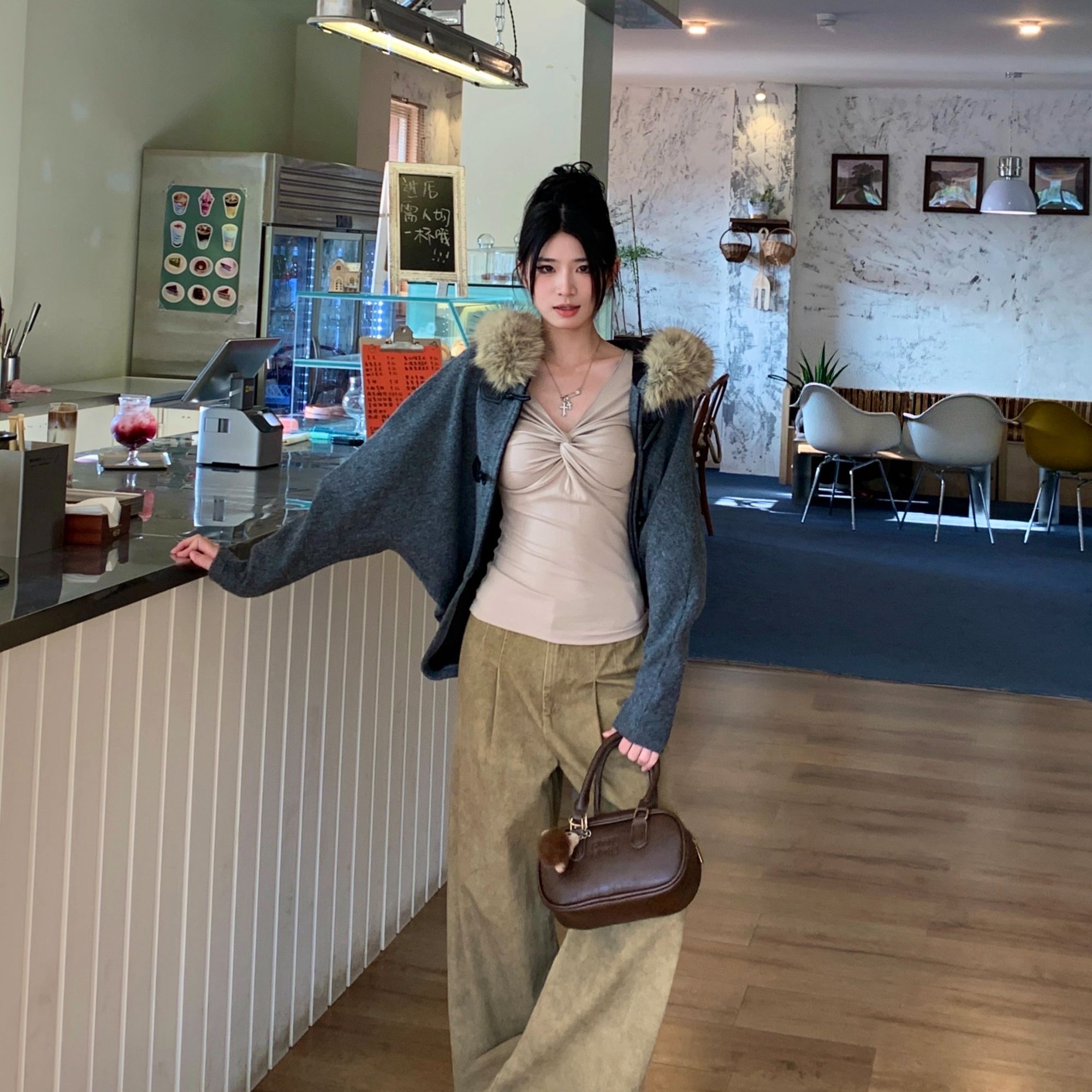 INS风通勤风春秋季复合针织加绒毛领时尚外套