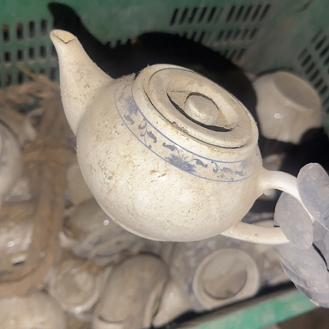 瓷片国营厂库存多孔