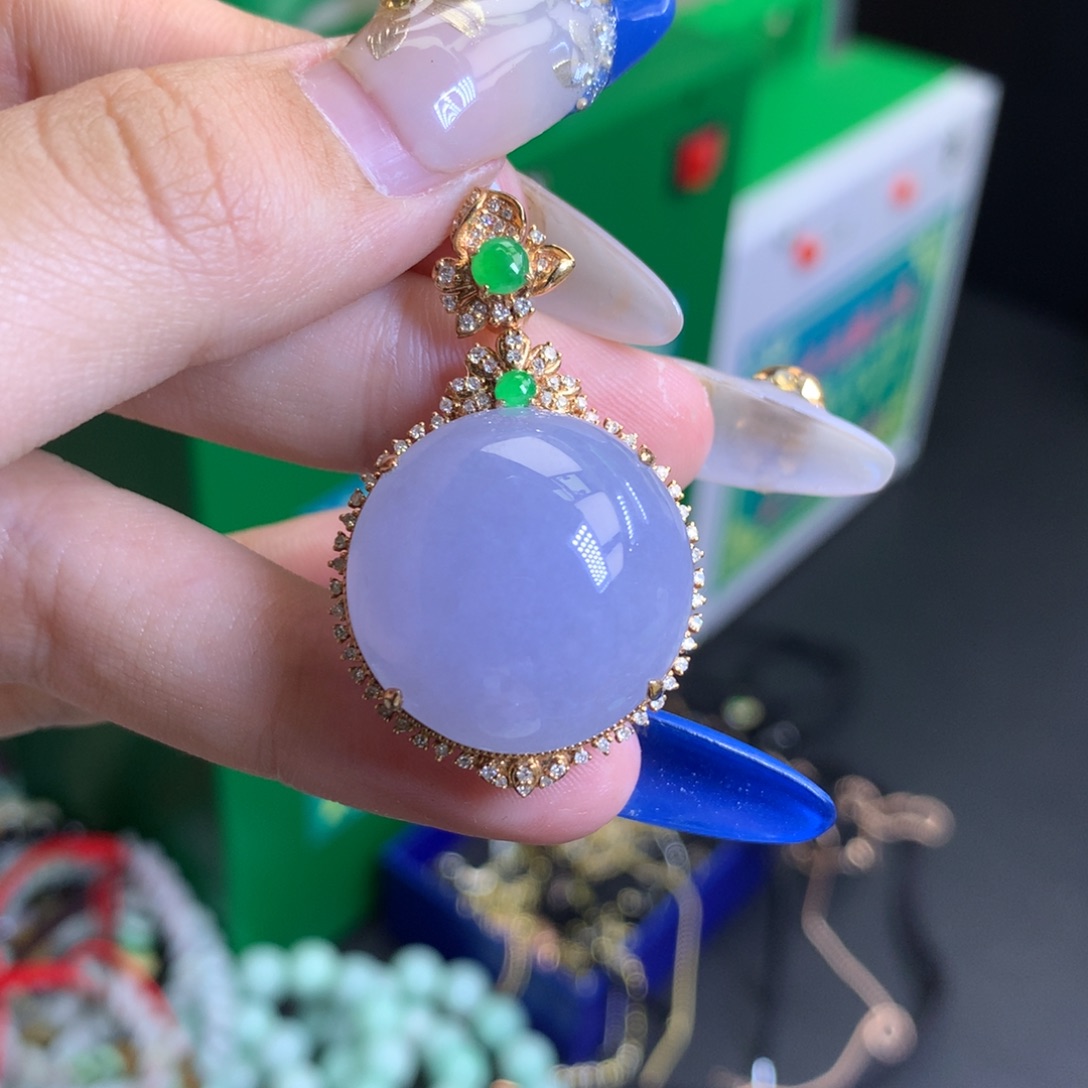 翡翠颈饰18K金镶嵌天然