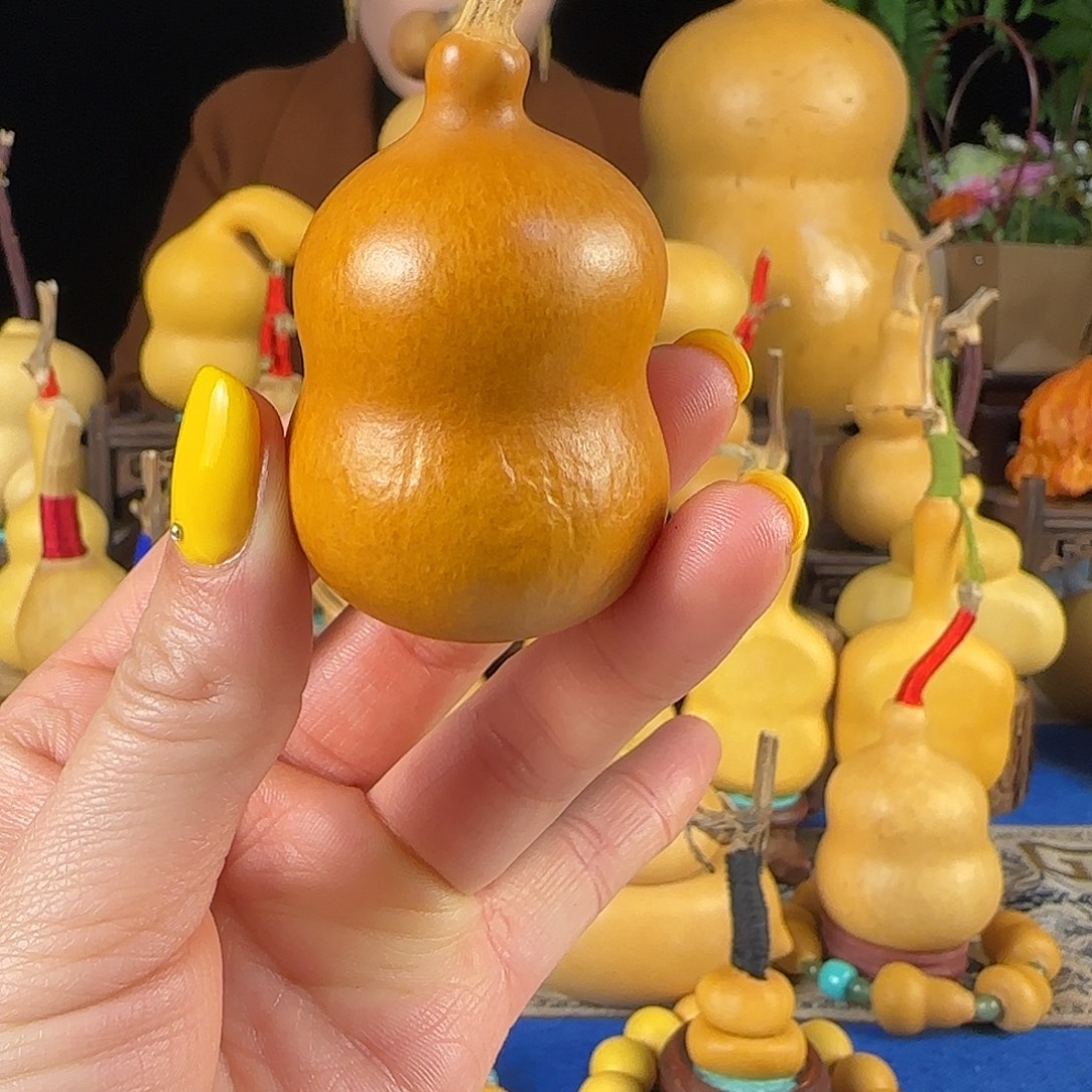 ****‍大叶紫檀（黑酸枝木类）