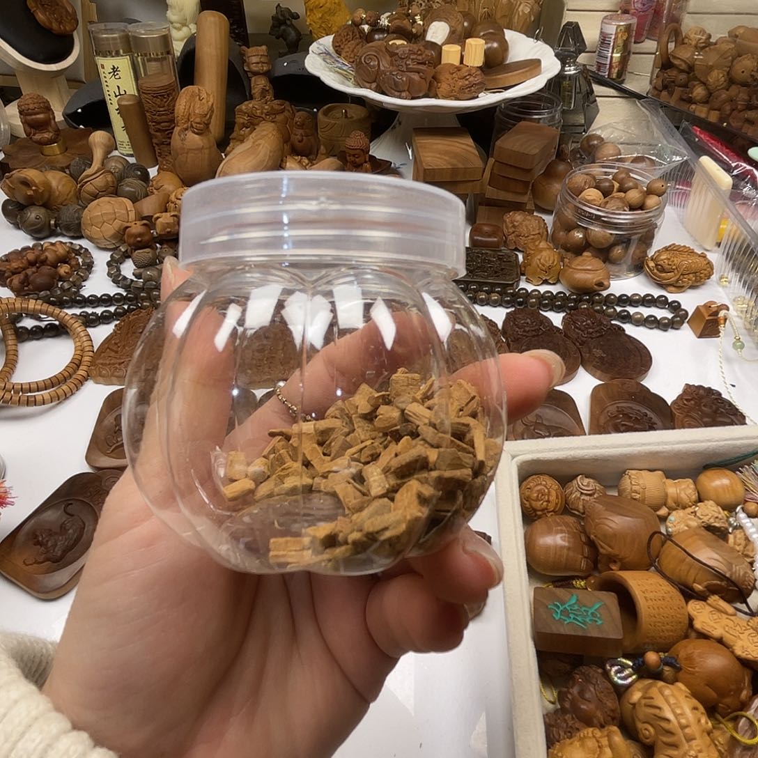 箫***笑檀香木把件老山檀香碎料