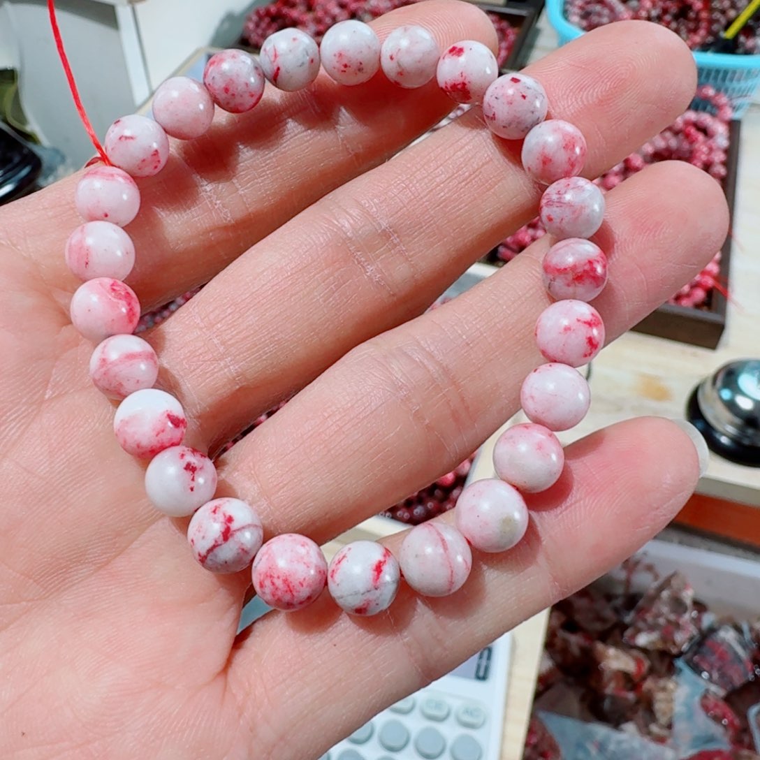 天然辰砂雪里红卡7//15.9克