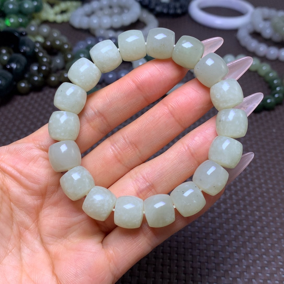 未镶嵌手串和田玉卡12