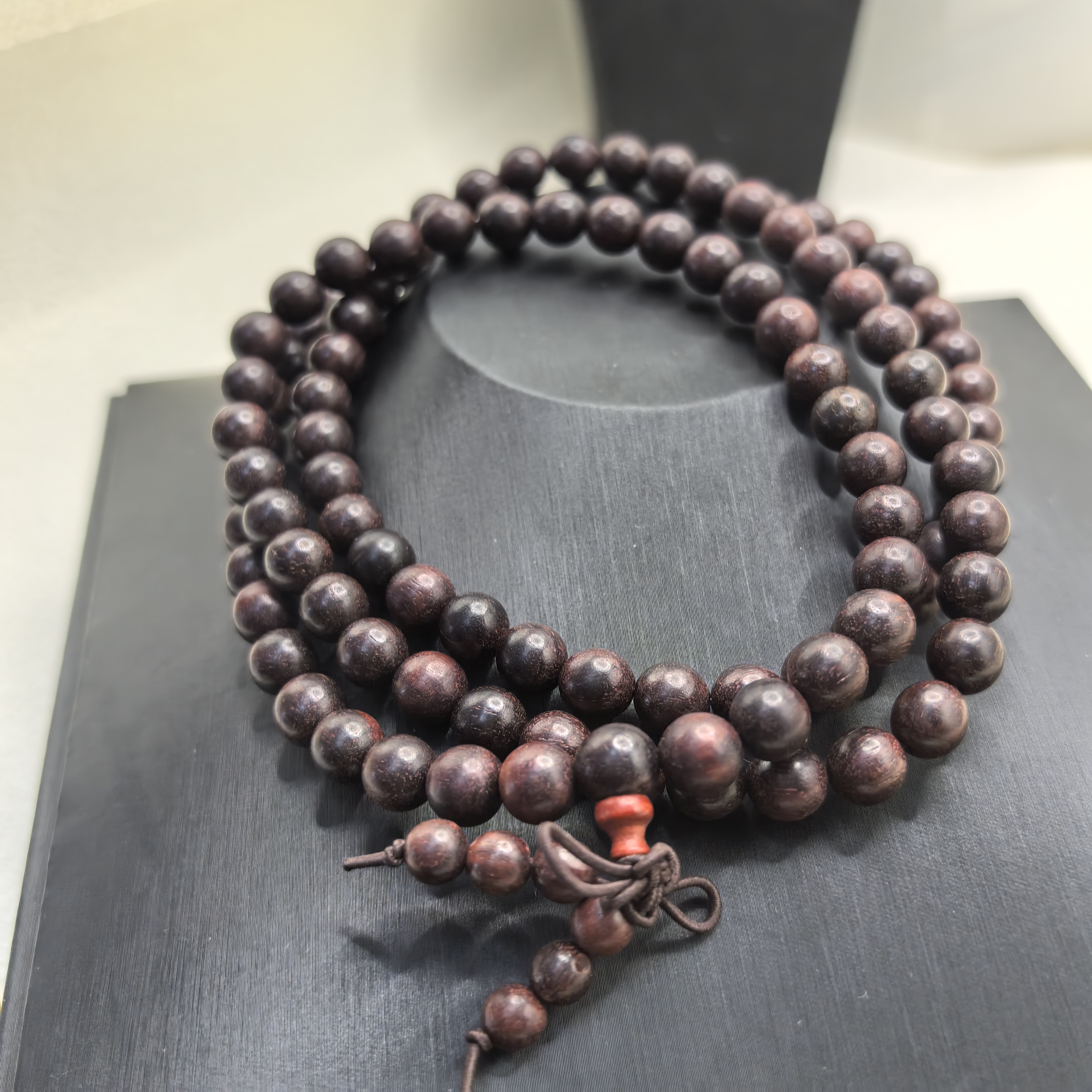 非金属木质手链 非金属木质手链 合欢檀木手串