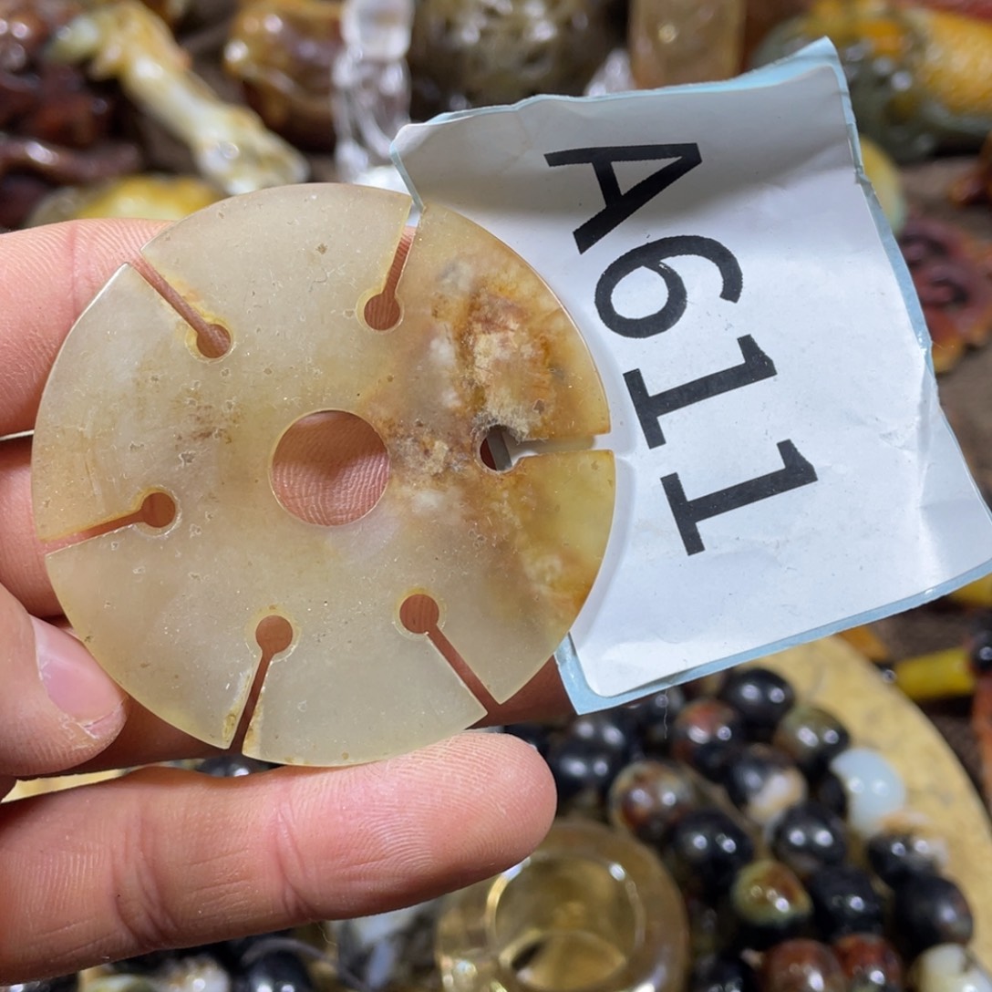 和田玉吊坠(不含链)未镶嵌