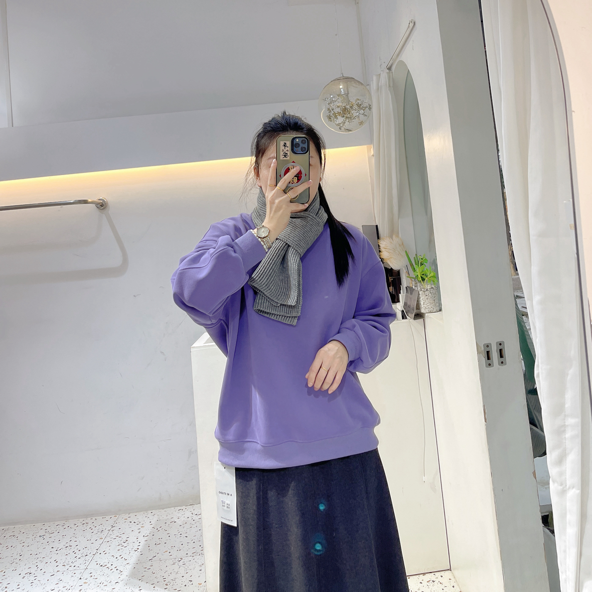 加绒圆领宽松卫衣带针织围巾3110