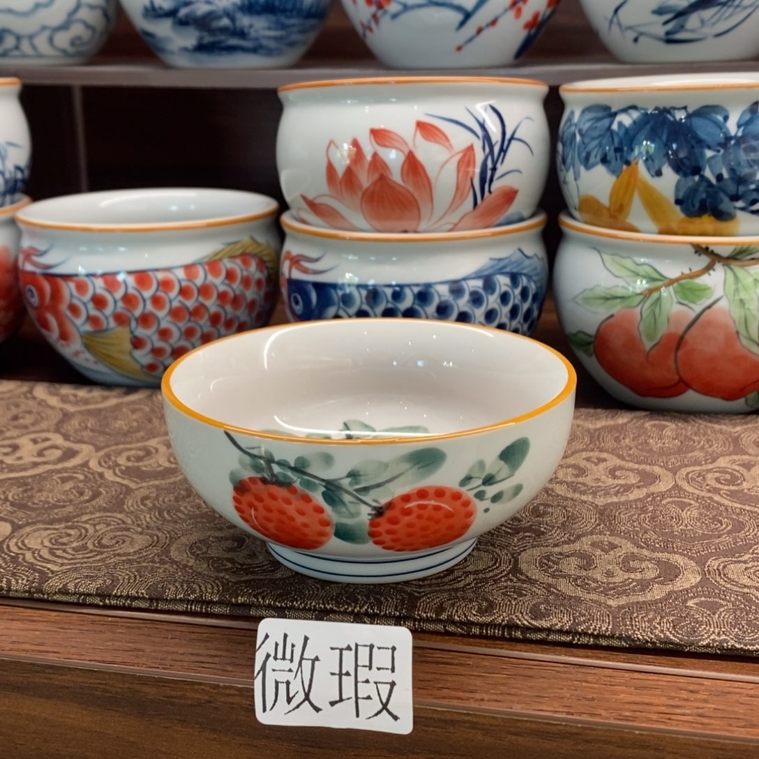 釉下手绘茶具微瑕