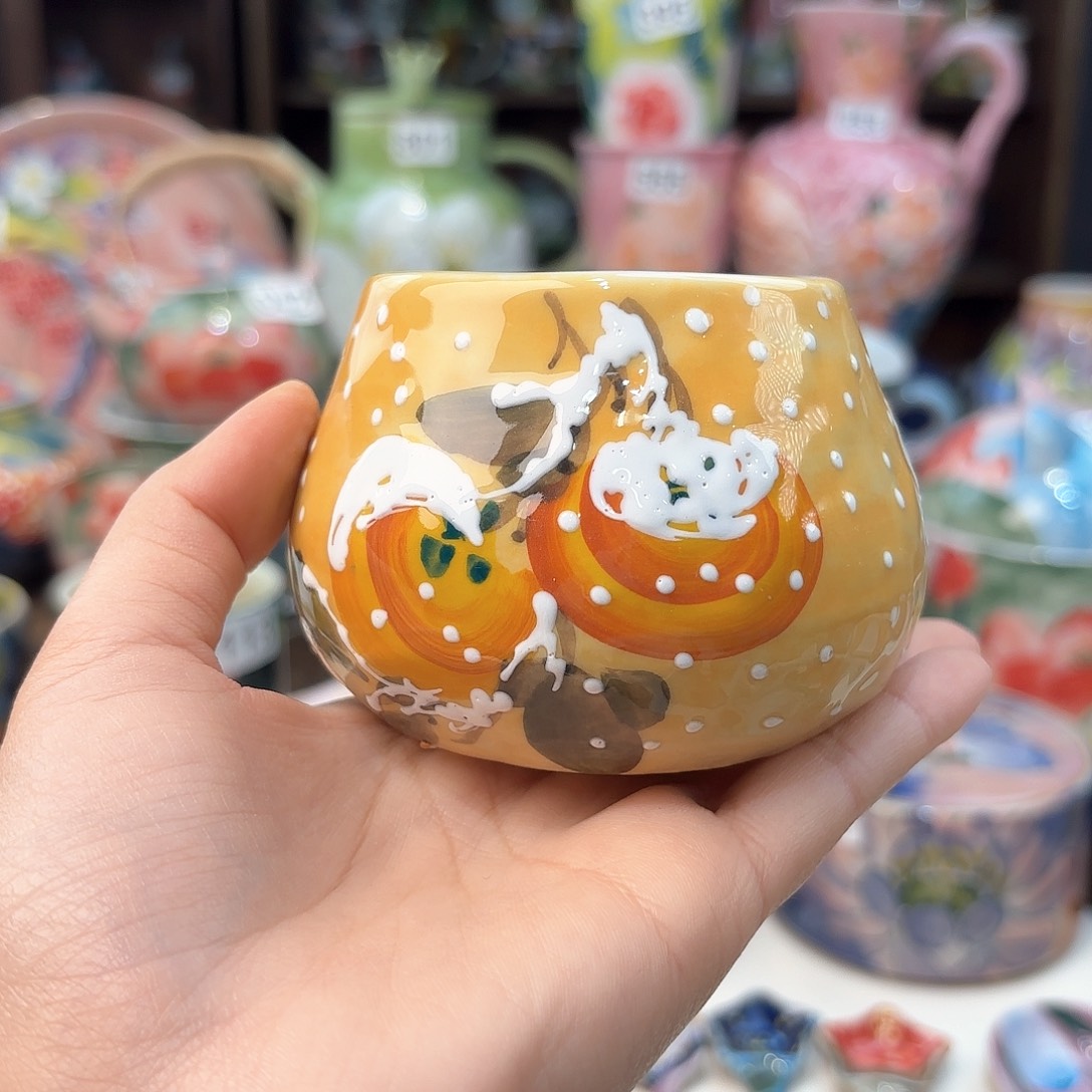 瓷片兔兔好de l l l l l l l l l