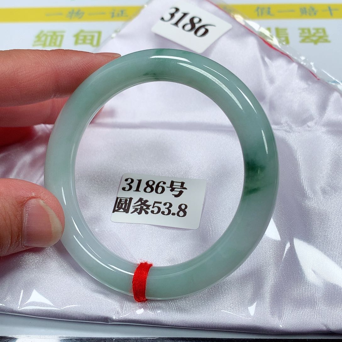 【闪购商品】翡翠手镯未镶嵌3186号