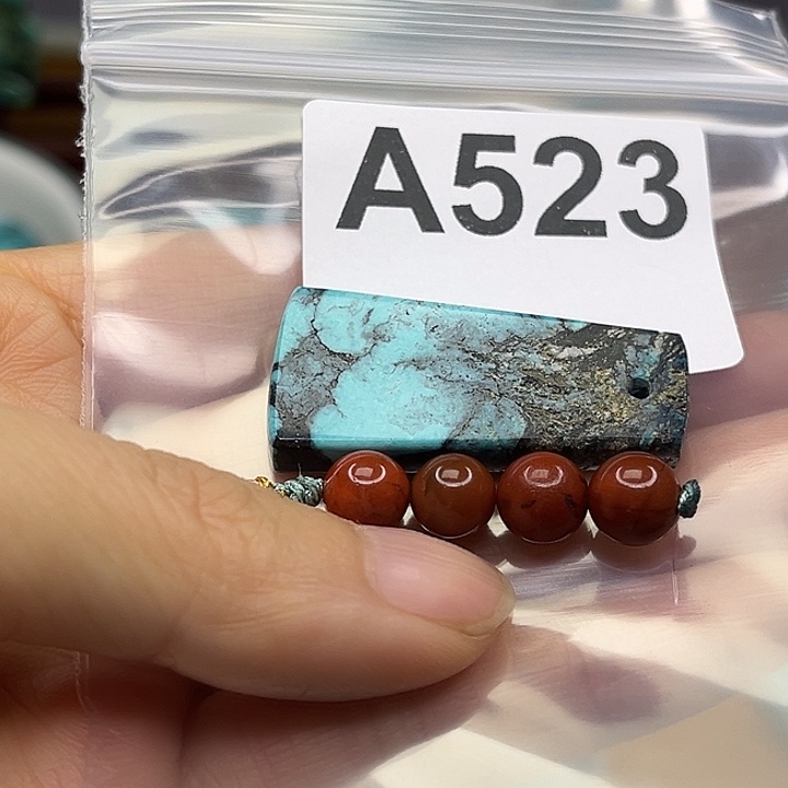 不***甘玛瑙/玉髓未镶嵌颈饰