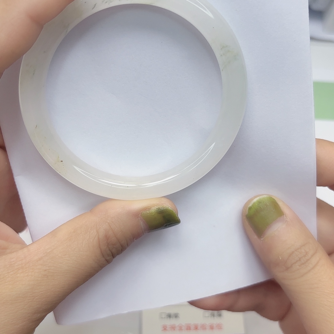 石英质玉合金手镯3/5859