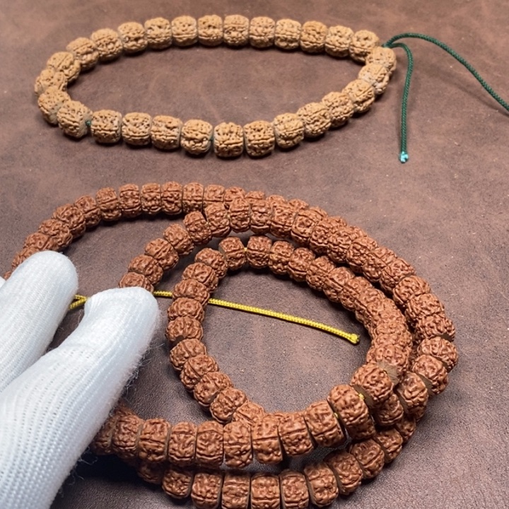 辛***辛吊坠金刚菩提108元皮二代盘龙