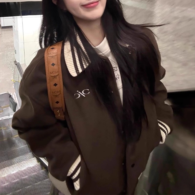 美式复古美拉德穿搭字母棒球服外套女秋季小个子百搭翻领咖色夹克