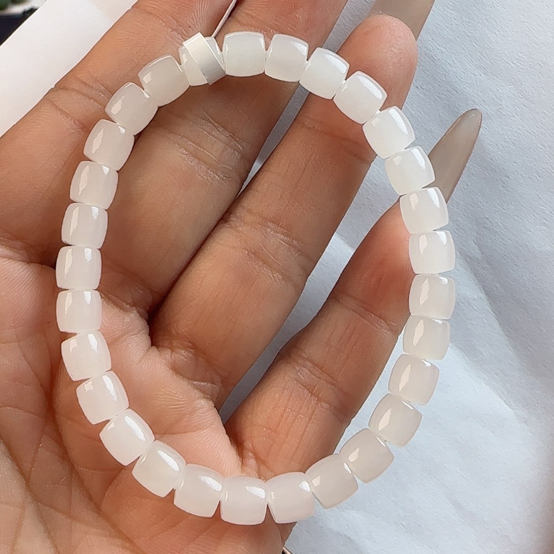 和田玉手串未镶嵌