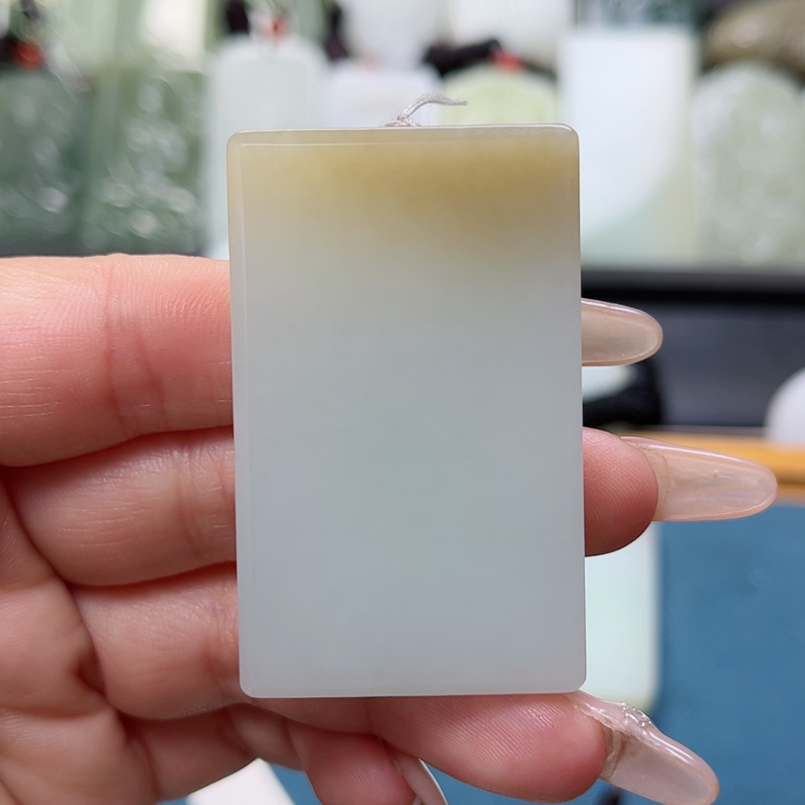 【闪购商品】颈饰未镶嵌和田玉百*刀