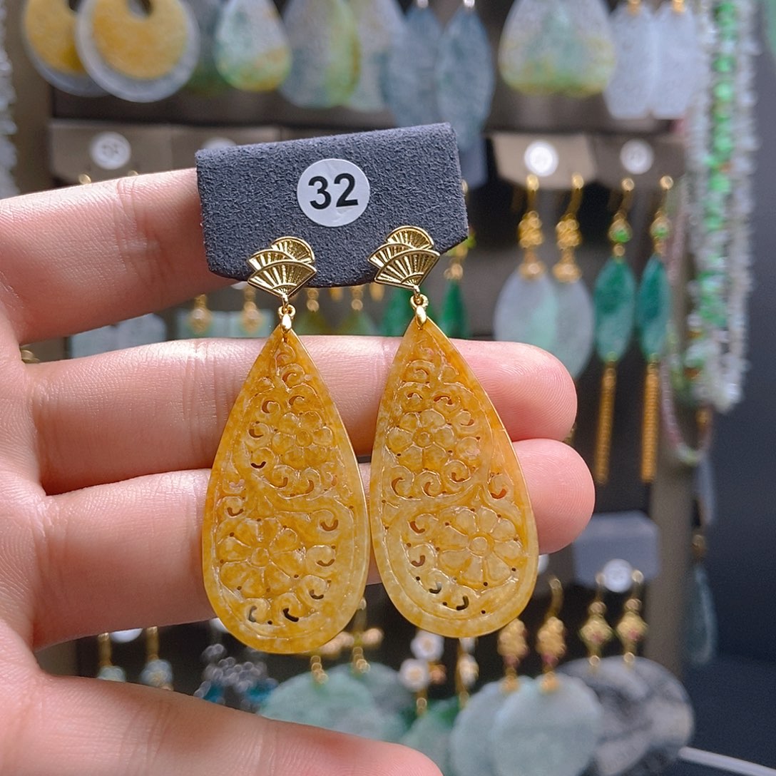 翡翠未镶嵌耳饰翡翠