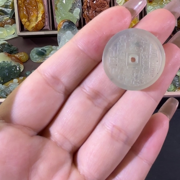 未镶嵌蛇纹石玉颈饰东**色