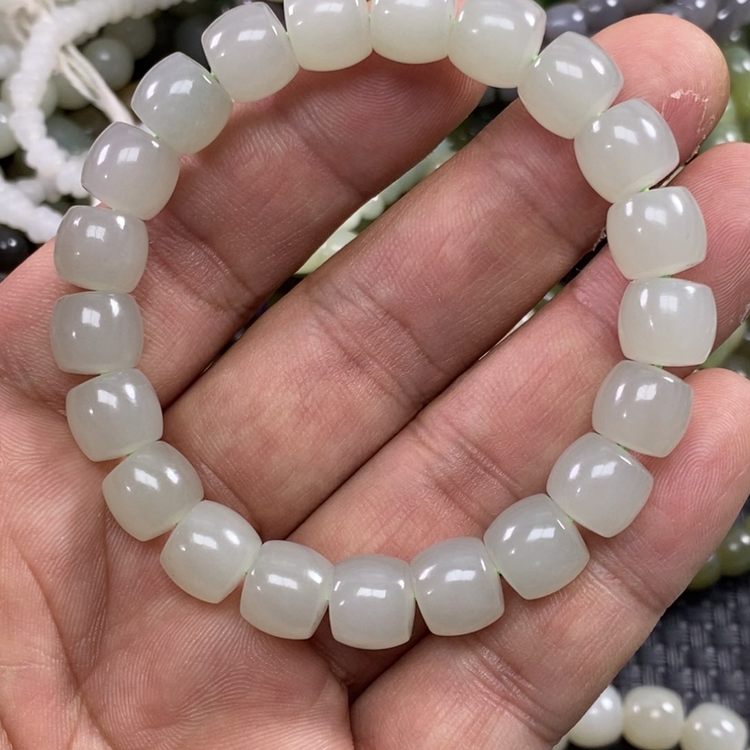 和田玉手链未镶嵌