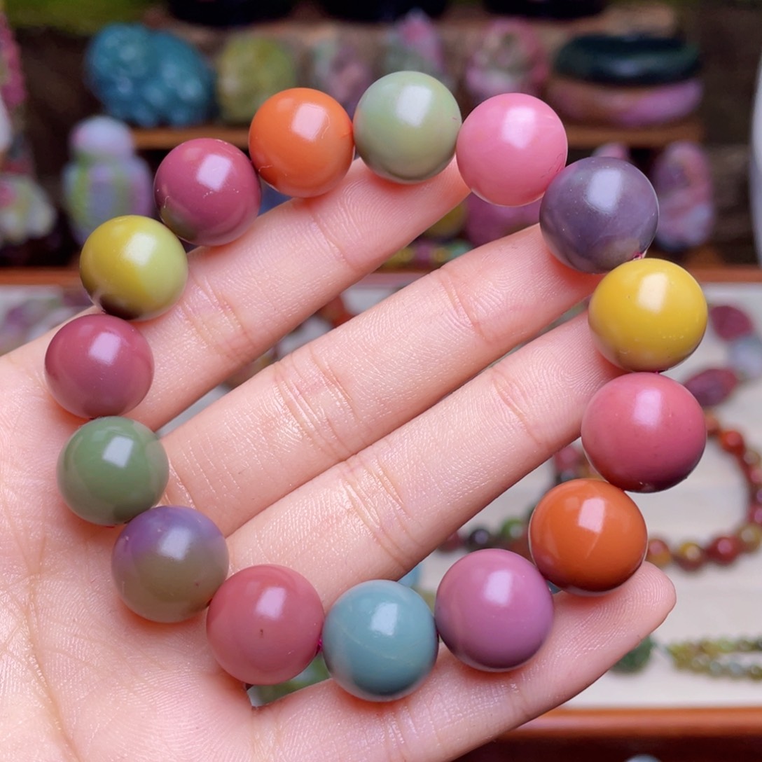 玛瑙/玉髓珠宝半成品未镶嵌L*盐源玛瑙炫彩手串