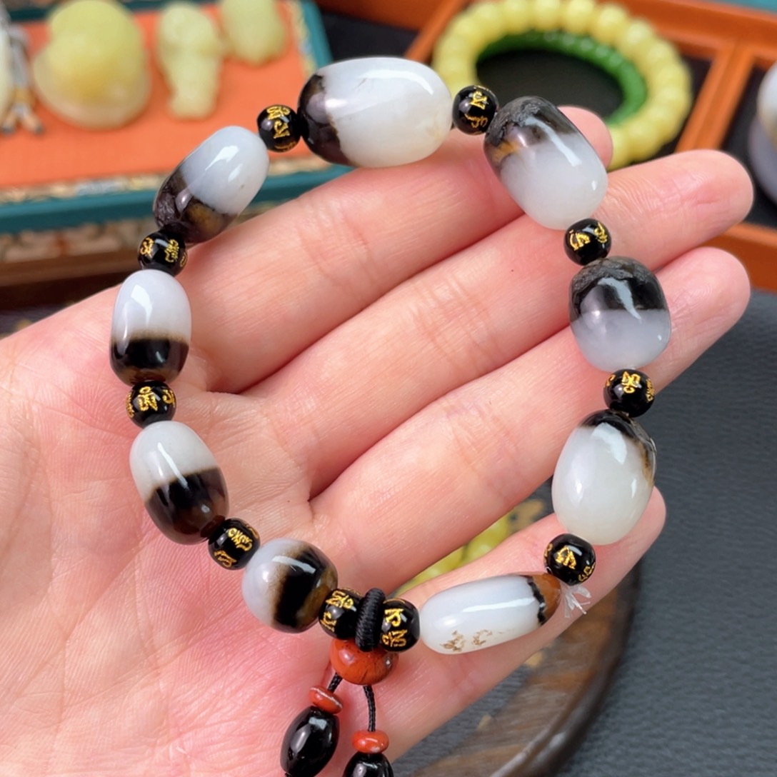 和田玉手链未镶嵌