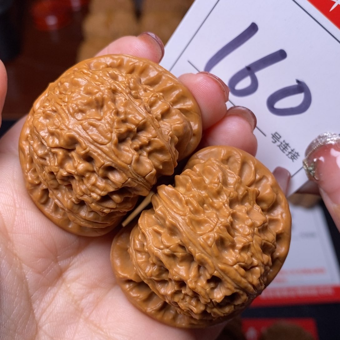 文玩核桃把件160闷尖狮子头4.5
