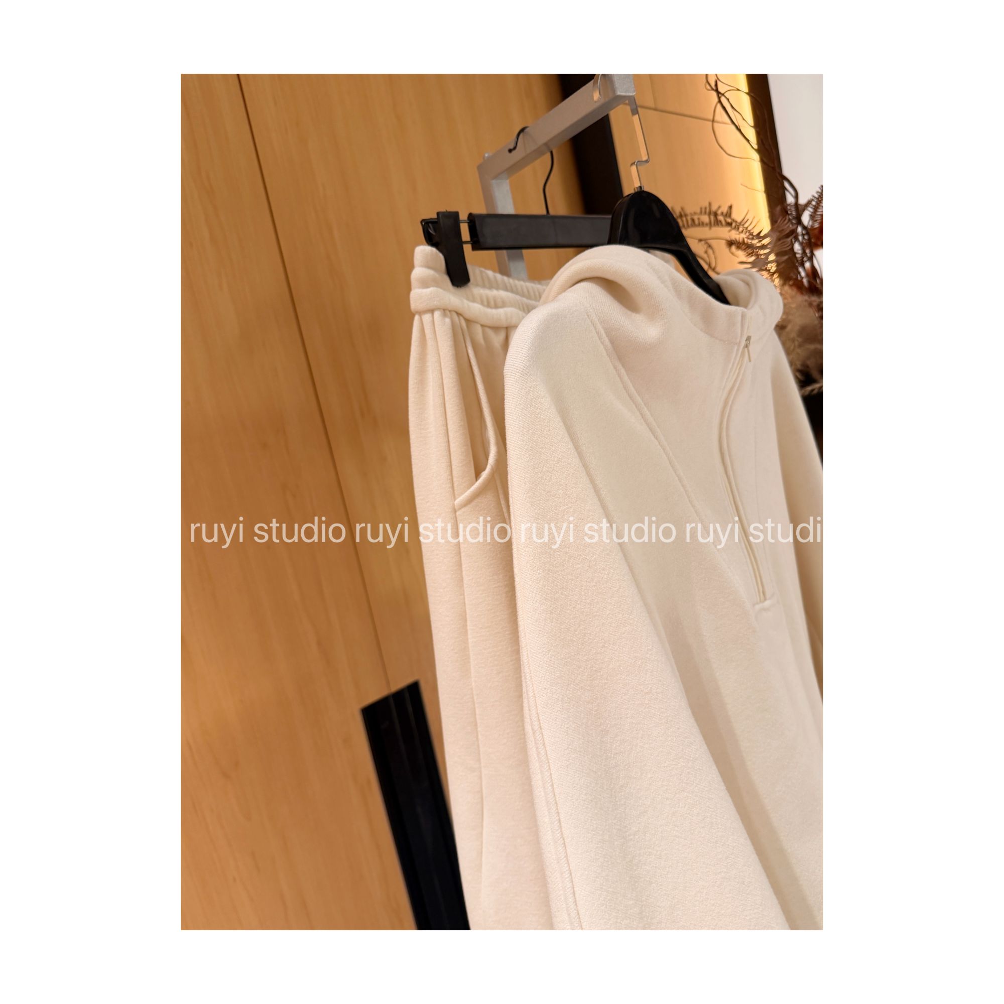 奶油肌plus版 高克重加绒连帽套装