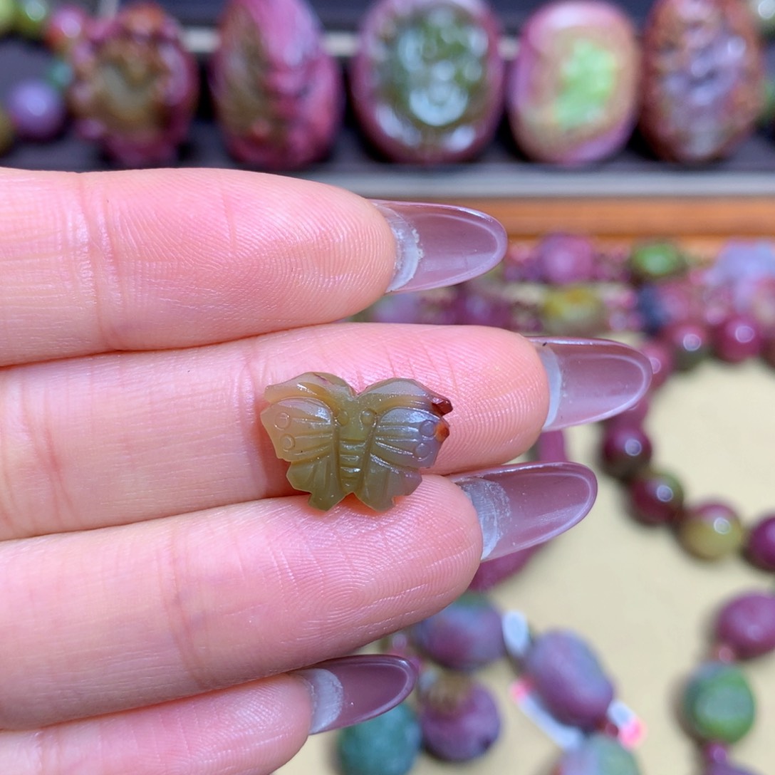 玛瑙挂件未镶嵌盐源