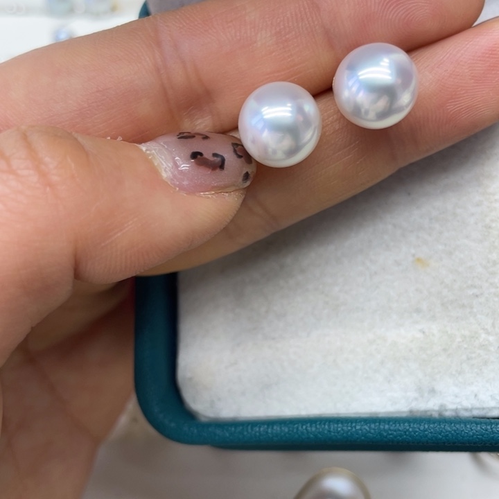 海水珍珠耳饰18K金镶嵌