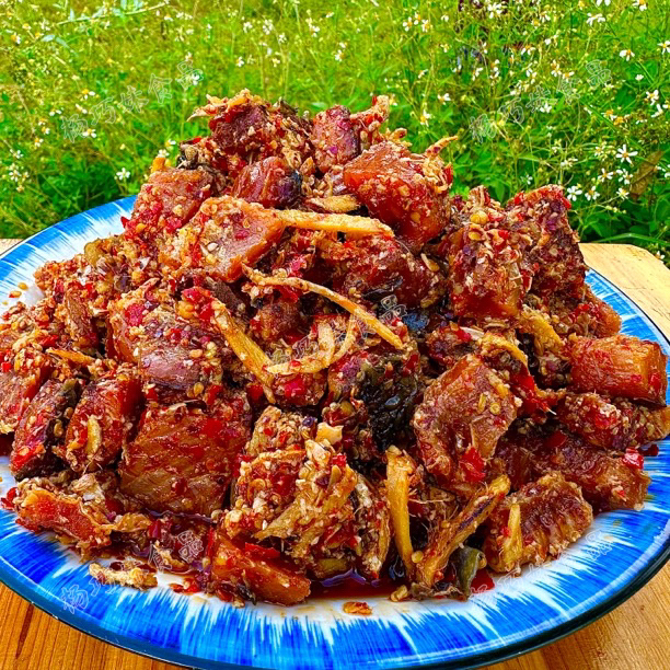 杨巧妹酒糟腊鱼块江西特产美食即食酒糟鱼香辣鱼下饭菜380克罐装