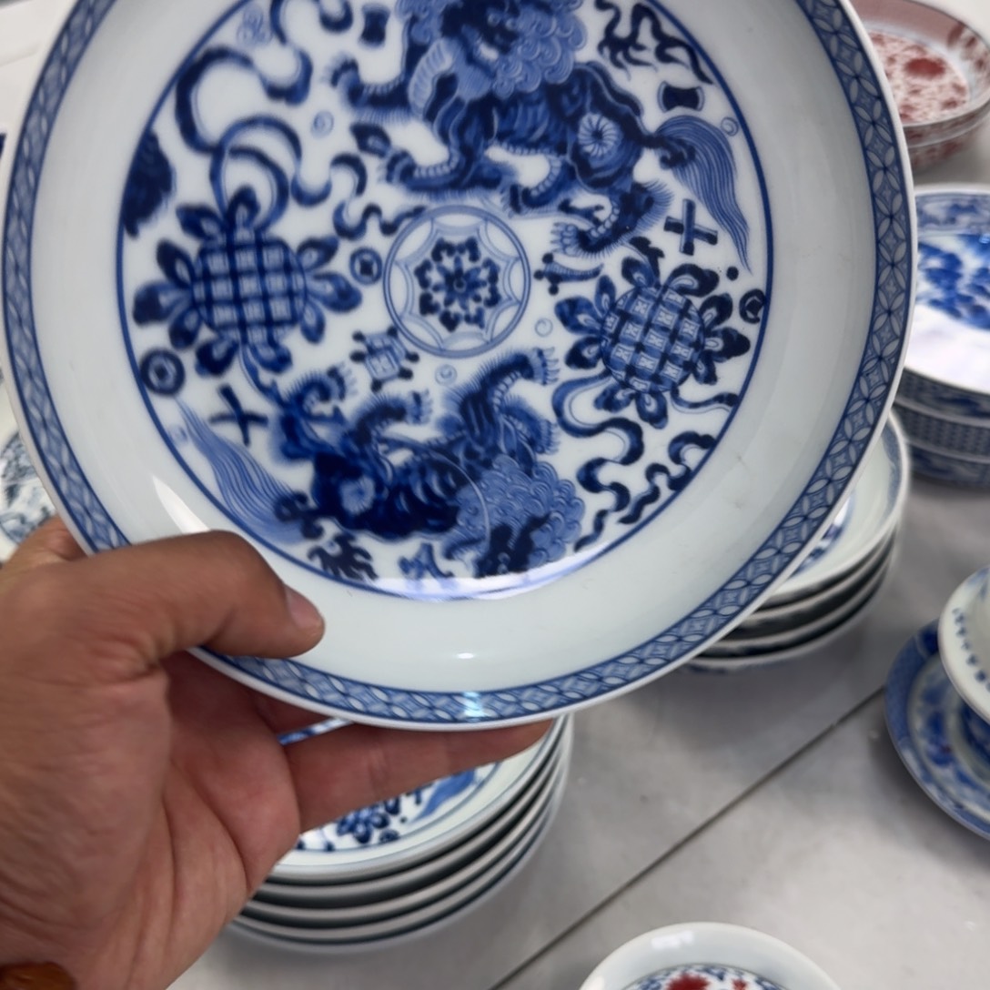 摆件青花狮子壶承