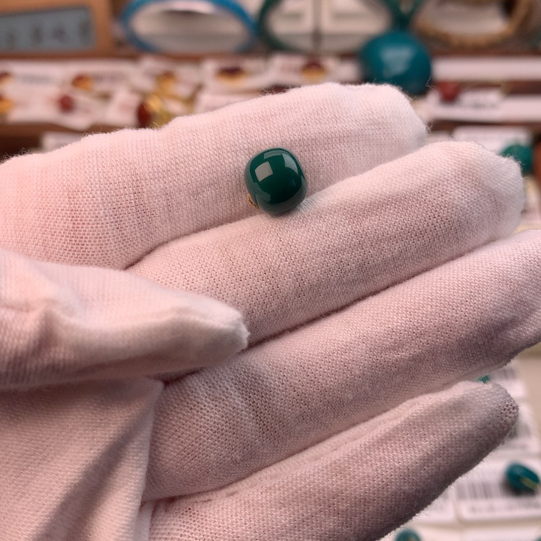 绿松石未镶嵌配饰凡