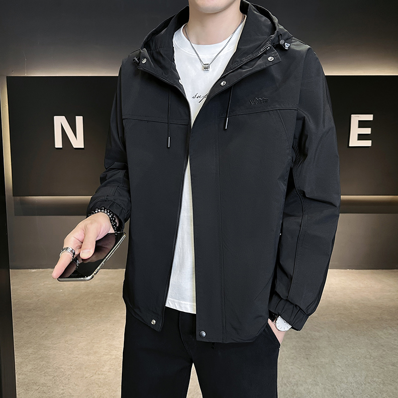秋季男士时尚休闲帅气连帽百搭潮流夹克外套8566