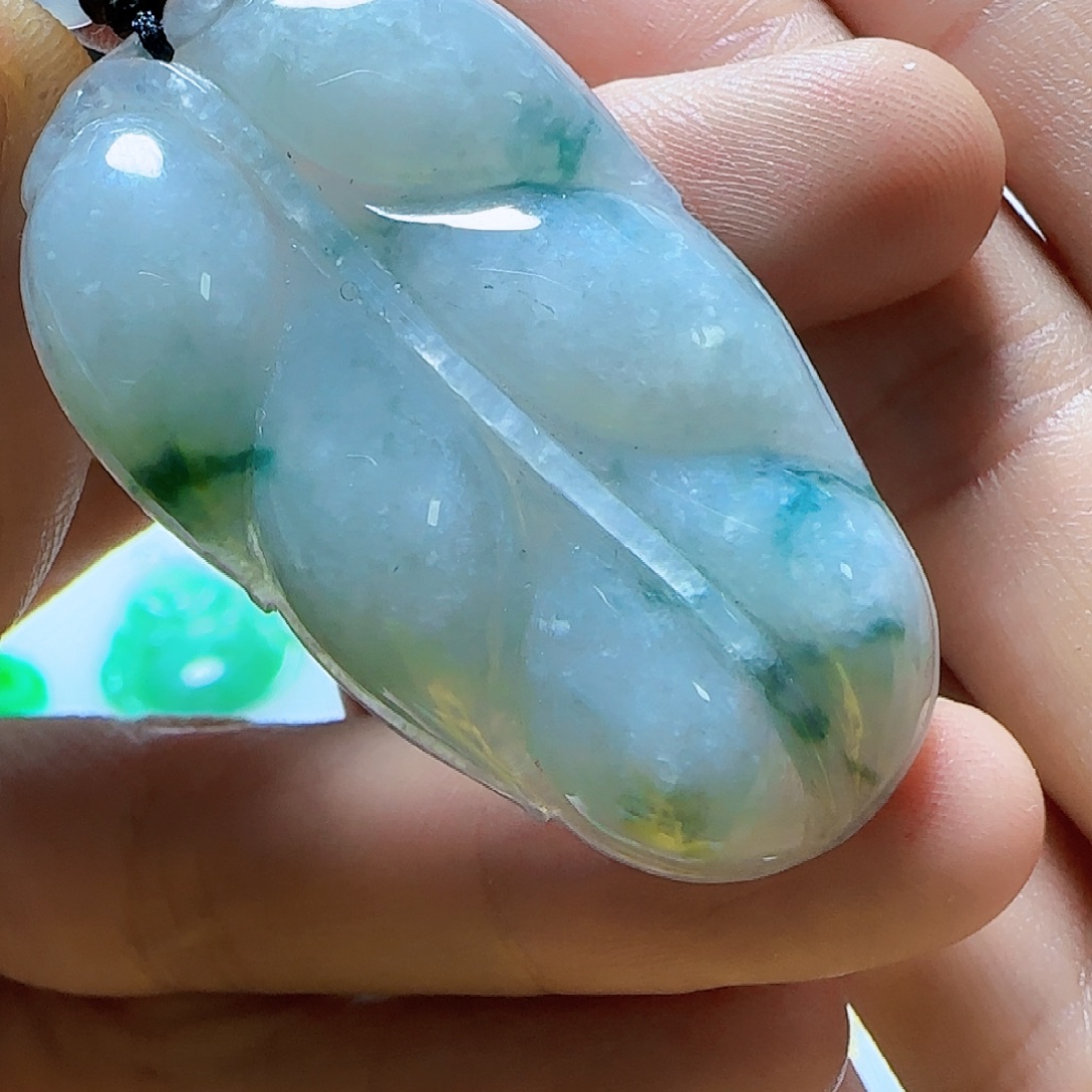 翡翠未镶嵌手镯翡翠185