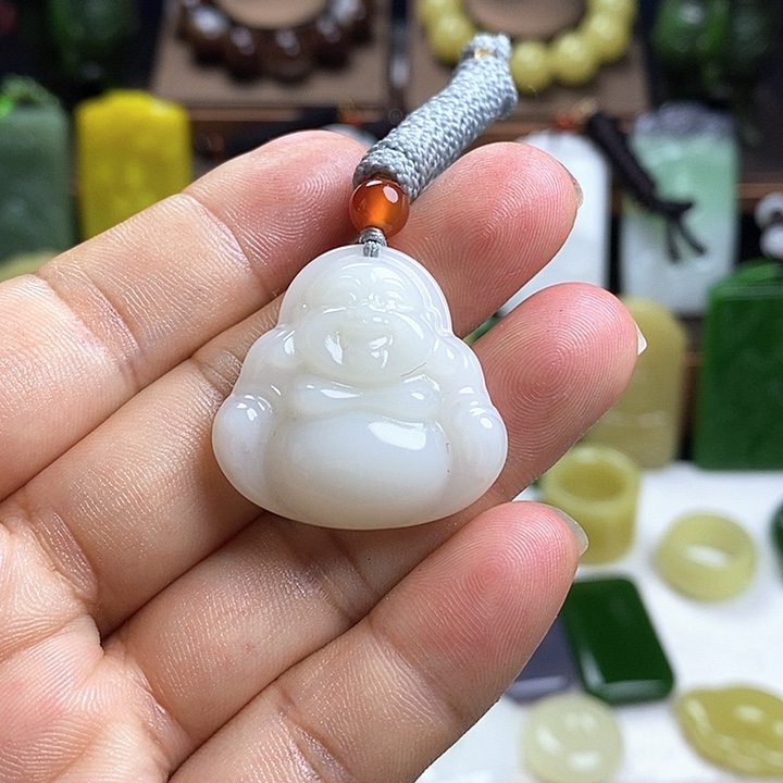 和田玉未镶嵌珠宝奇石