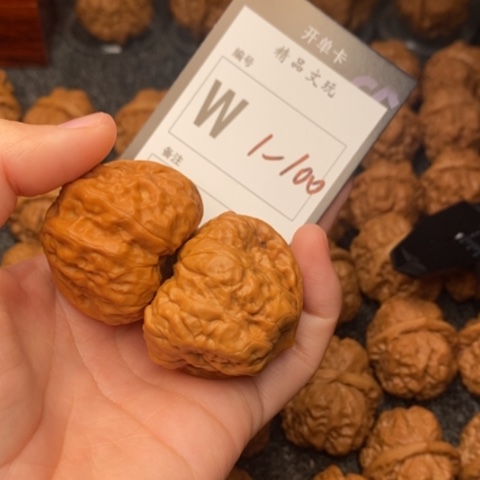 吊坠桃核我是第一百41