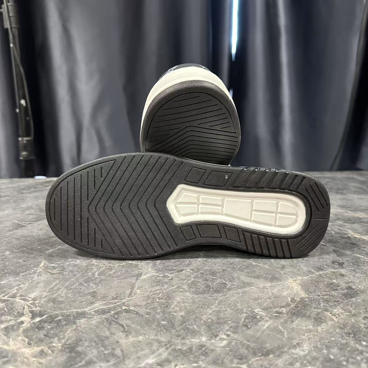 7709-断码清仓-男士休闲时尚百搭男鞋