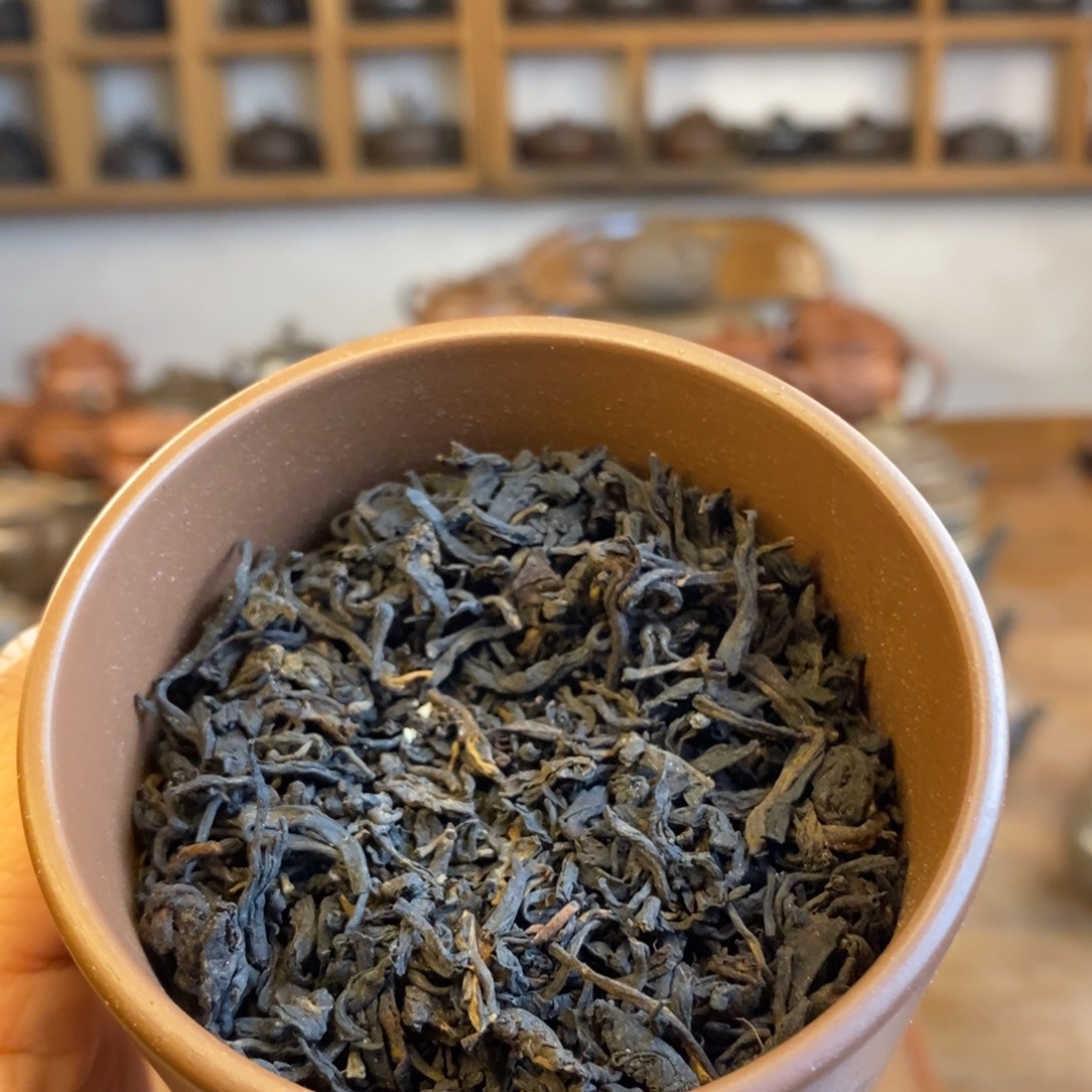 雅***哈放漏…坭兴陶茶壶………