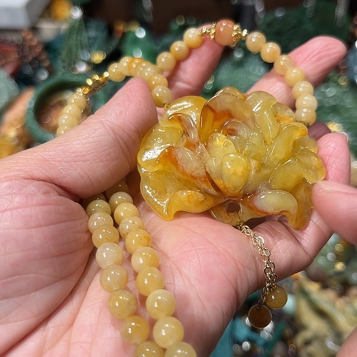 未镶嵌岫玉毛衣链