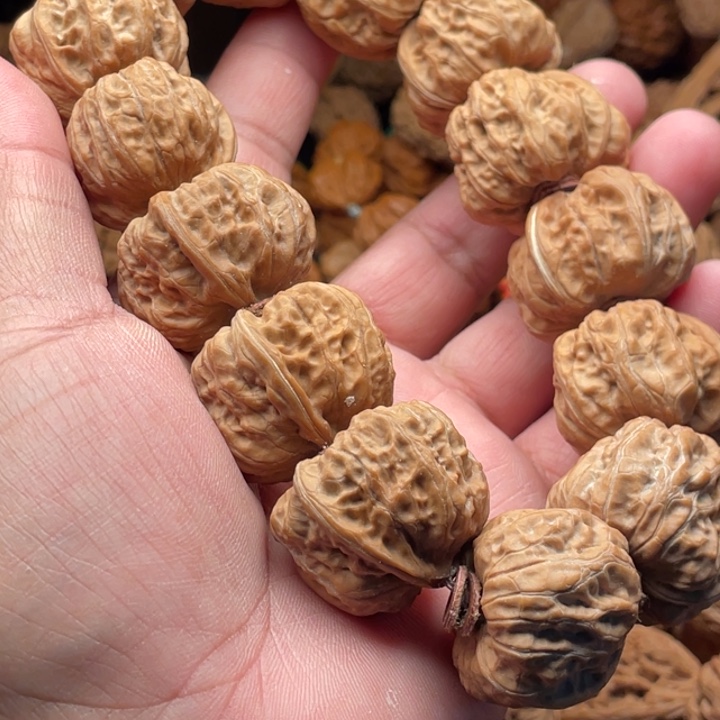 文玩核桃吊坠敢****庸3门头沟