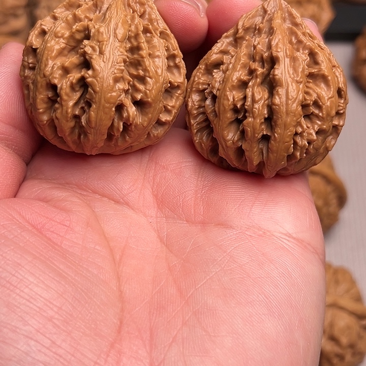 桃核吊坠霸王龙核桃