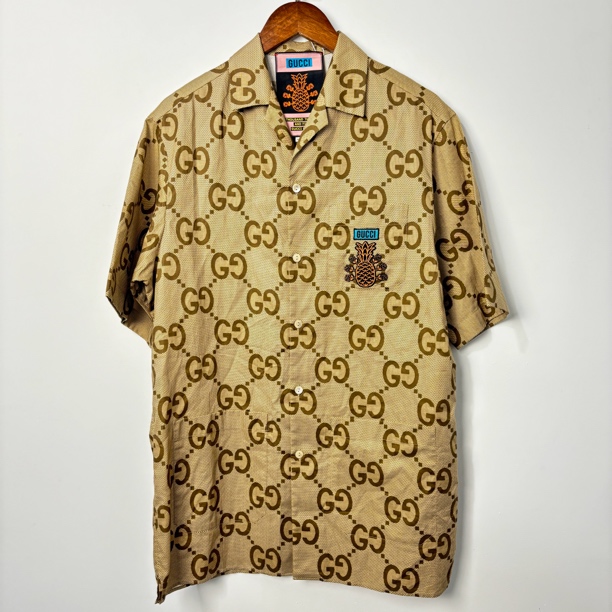 99新 GUCCI/古驰 Gucci古驰菠萝满印短袖衬衫 尺码：44 