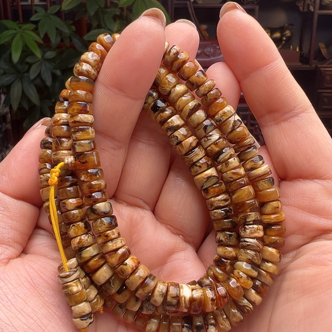 琥珀未镶嵌裸石抚顺琥珀30190七