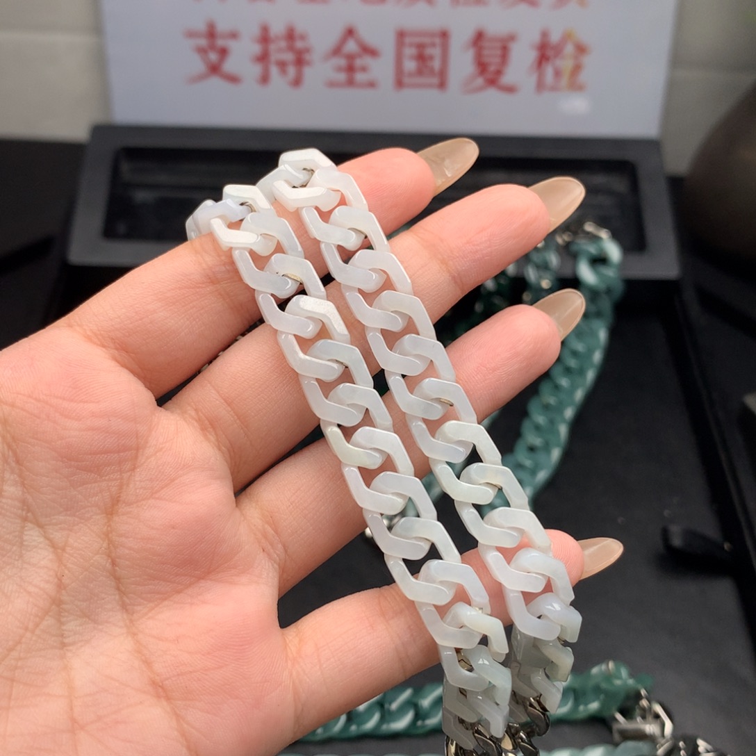 s***人翡翠未镶嵌手链000008