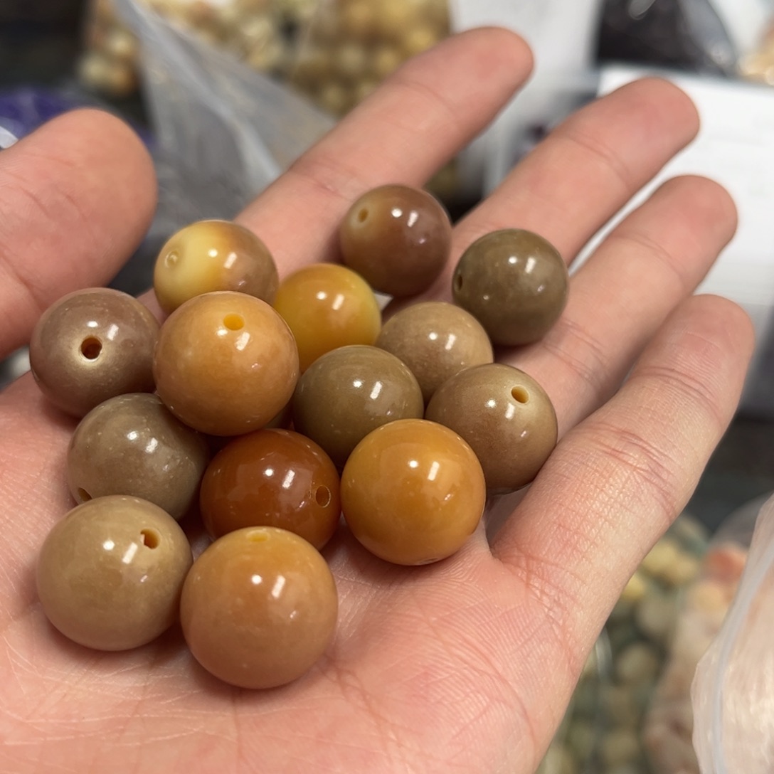 【闪购商品】白玉菩提吊坠z17/10+5颗微瑕缅料