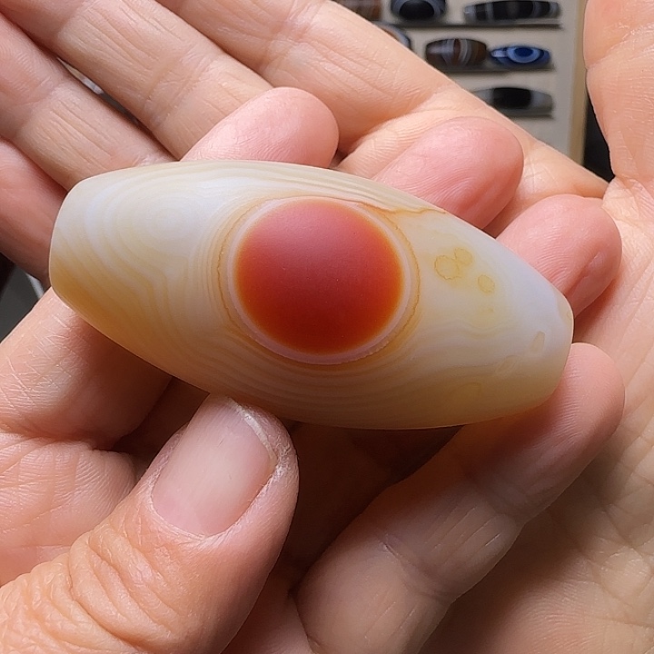 极***道玛瑙/玉髓合金颈饰