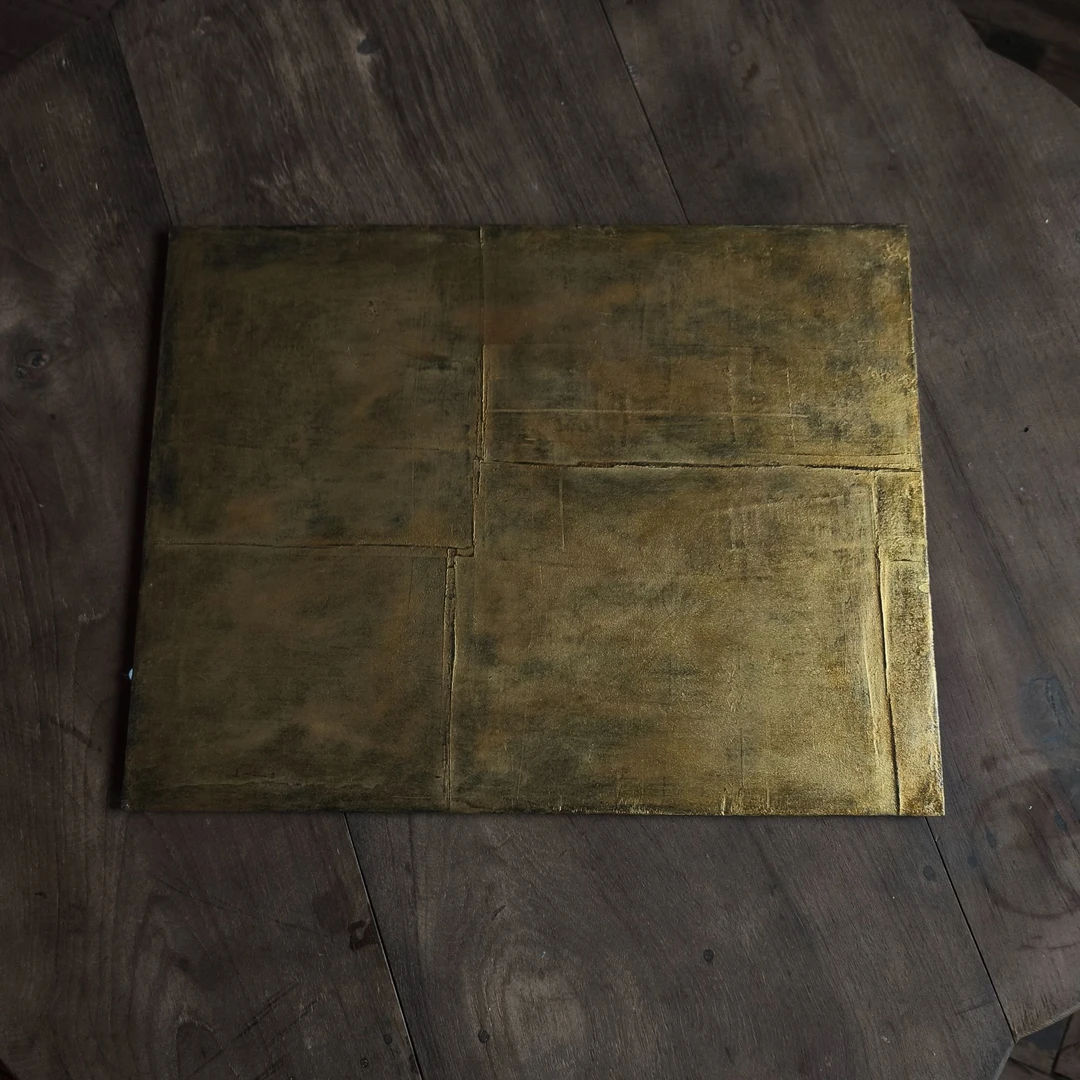 【见珊】小号金茶台35*23（无银边）（物肆0012）