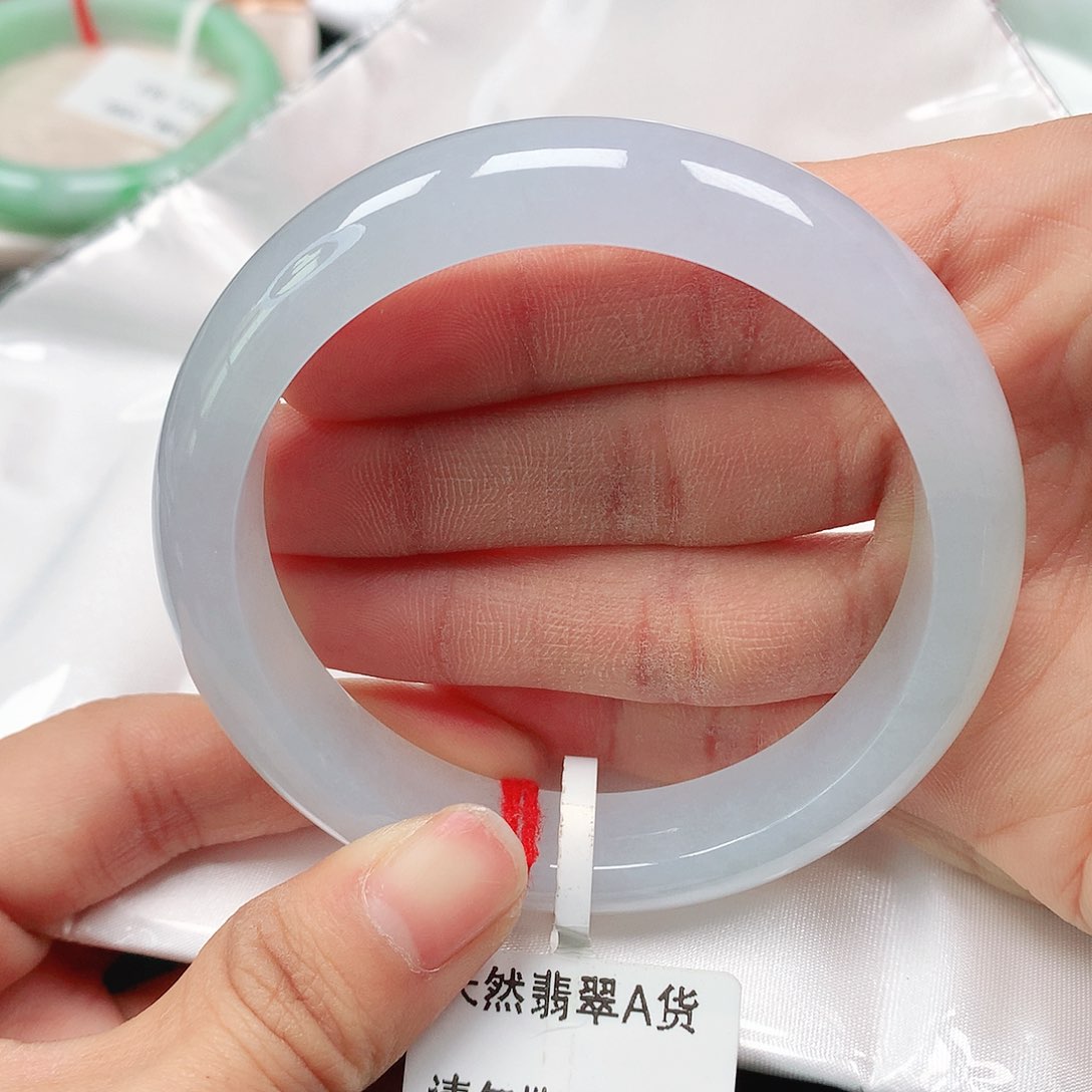 翡翠手镯未镶嵌天然翡翠手镯56